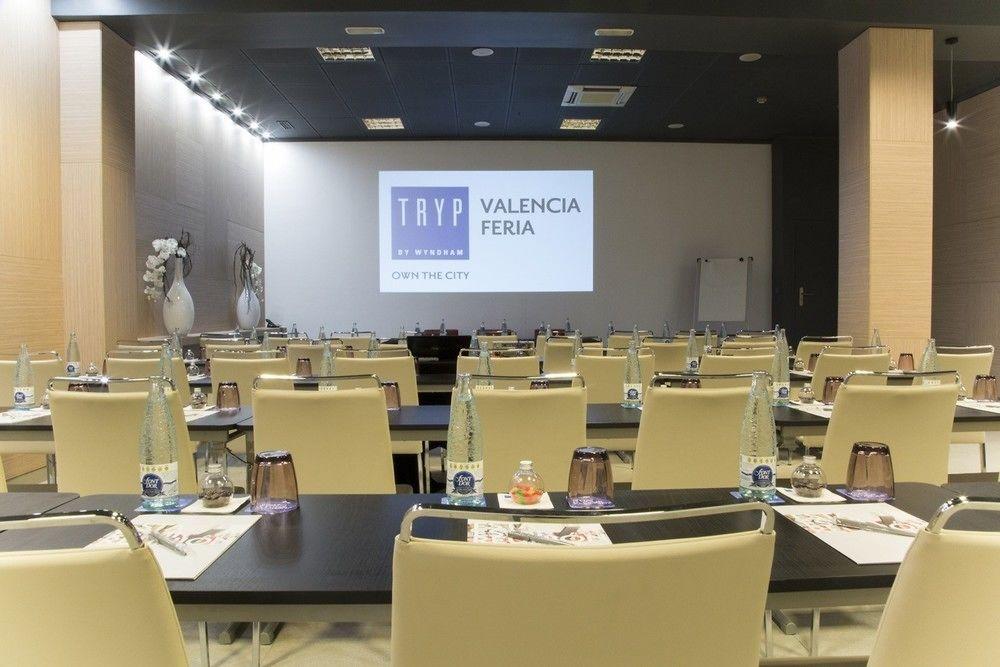Hotel Port Feria Walencja Zewnętrze zdjęcie